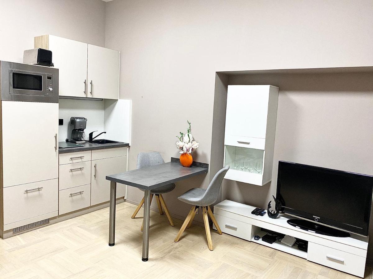 Exclusive Apartment + Best Located Прага Екстер'єр фото